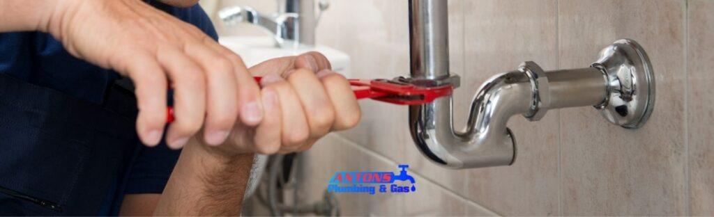 Emergency Plumber Near You Now: Burst Pipes to Leaks