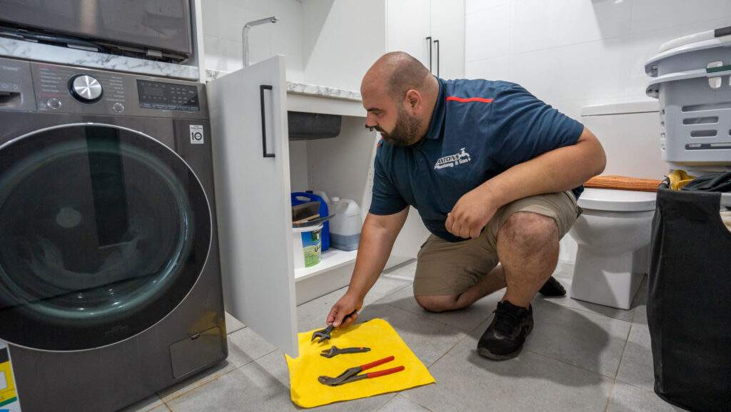 When to Call a Licensed Plumber for Sewage Smells
