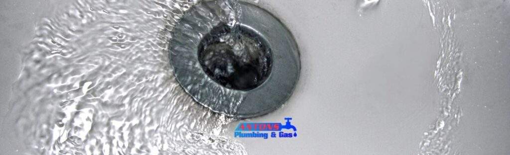 5 Common Mistakes When Dealing with Oil in Sink Drains